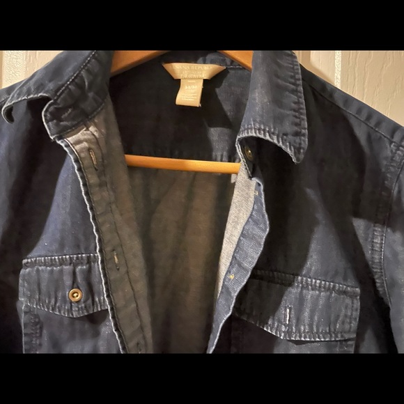 Banana Republic denim blouse - NWOT - Picture 3 of 5